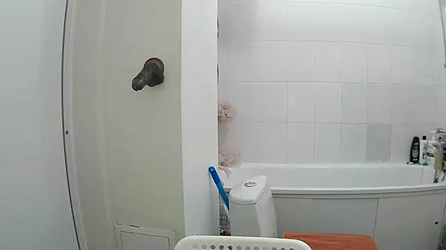 EdlinEngelby online show from November 5, 7:28 pm