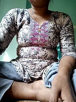 Rina-2 online show from November 4, 7:01 am