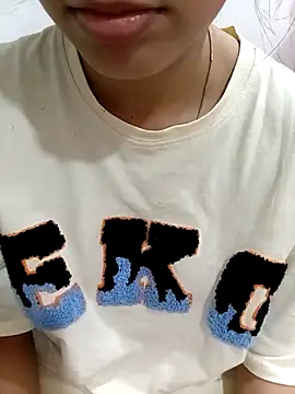 blueeyegirl22 online show from December 2, 11:01 am