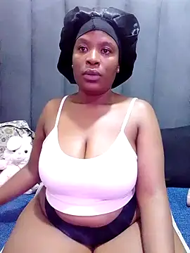 MrsMxx25 online show from October 30, 9:44 pm