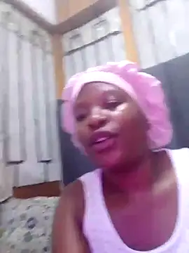 MrsMxx25 online show from October 20, 3:23 pm