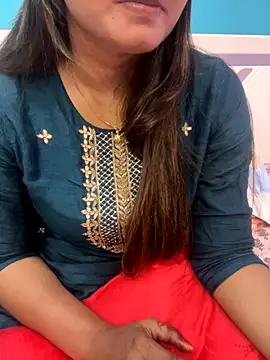 Snapshot of Naughty-Kamini chatting on October 29, 9:30 am Naughty-Kamini online show from October 29, 9:30 am