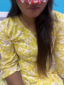 Snapshot of Naughty-Kamini chatting on October 8, 1:12 pm Naughty-Kamini online show from October 8, 1:12 pm
