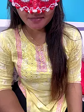 Snapshot of Naughty-Kamini chatting on October 6, 9:32 am Naughty-Kamini online show from October 6, 9:32 am