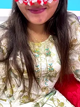 Snapshot of Naughty-Kamini chatting on October 7, 4:08 pm Naughty-Kamini online show from October 7, 4:08 pm
