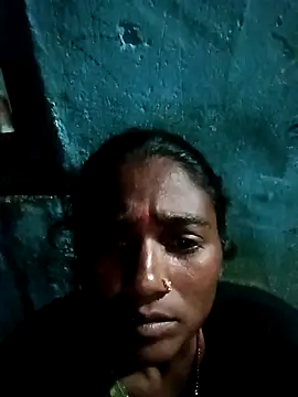 Snapshot of Sapna_hotA chatting on October 7, 2:18 pm Sapna hotA online show from October 7, 2:18 pm