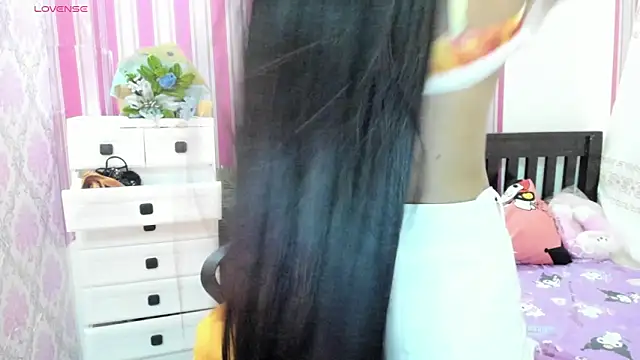 Mica Jones online show from April 10, 12:50 am