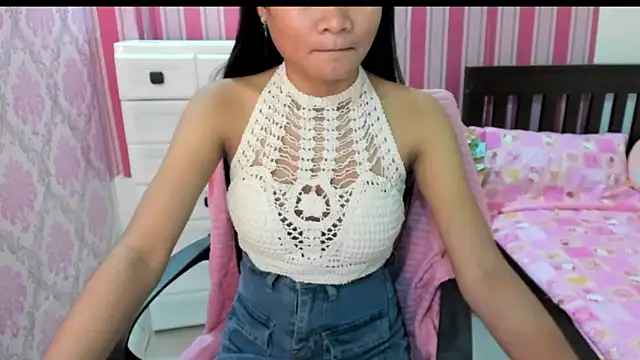 Mica Jones online show from March 15, 10:50 pm