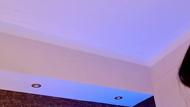 kaylie mitchel online show from April 1, 10:39 pm