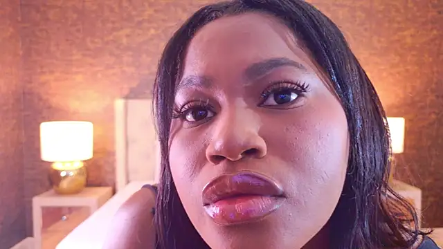 kaylie mitchel online show from April 13, 10:25 pm