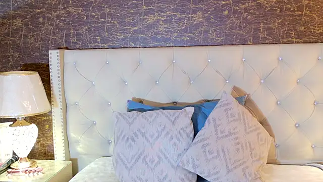 kaylie mitchel online show from January 10, 10:38 pm