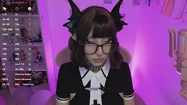 Snapshot of Nana_stolass chatting on April 27, 7:12 pm Nana stolass online show from April 27, 7:12 pm