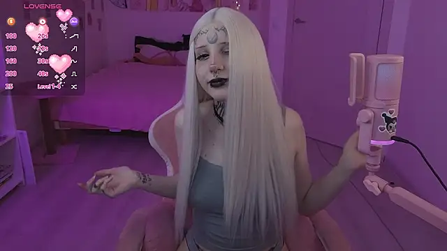 Nana stolass online show from March 18, 9:01 am