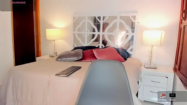 MikaelaStone online show from October 24, 12:48 pm