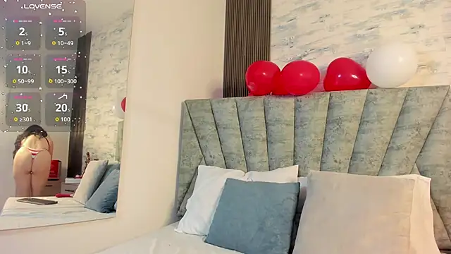 ShanelEvans online show from February 14, 7:25 pm