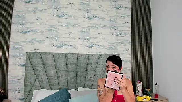 Snapshot of ShanelEvans chatting on September 15, 7:03 pm ShanelEvans online show from September 15, 7:03 pm