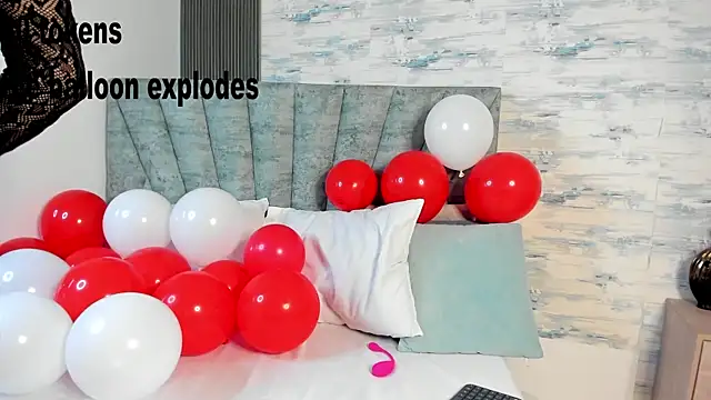 ShanelEvans online show from February 21, 6:21 pm