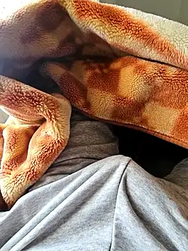 fena-sikerimmm online show from January 9, 8:54 am