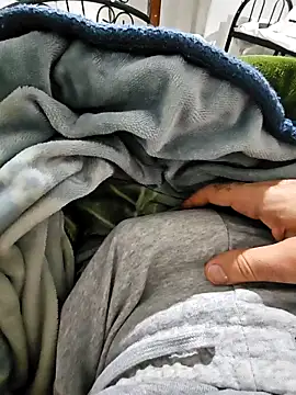 fena-sikerimmm online show from December 21, 10:10 pm