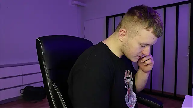 Richard Dullas online show from November 30, 2:07 pm