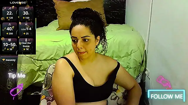  naughty milf online show from February 23, 2:13 am