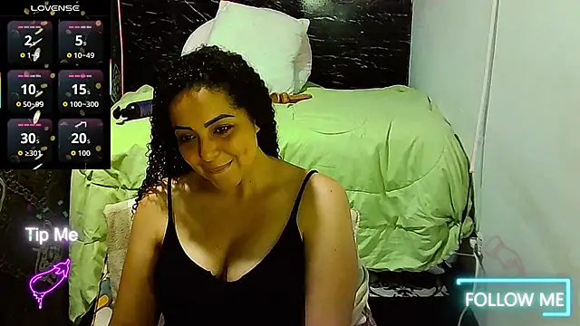  naughty milf online show from March 29, 2:02 am