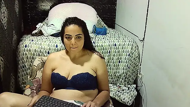 naughty milf online show from October 11, 5:08 am