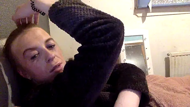 Bellababexox online show from March 7, 6:35 pm