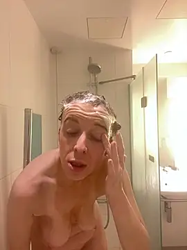 Bellababexox online show from February 13, 3:17 am