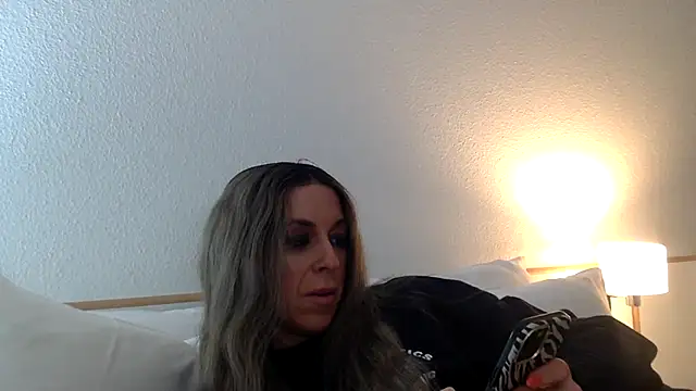 Bellababexox online show from March 12, 4:33 pm