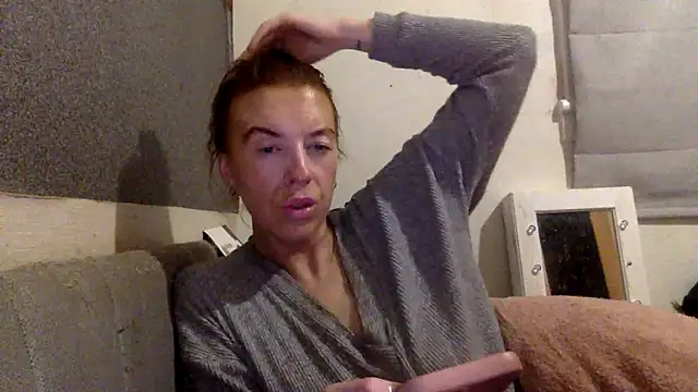Bellababexox online show from June 2, 1:05 am