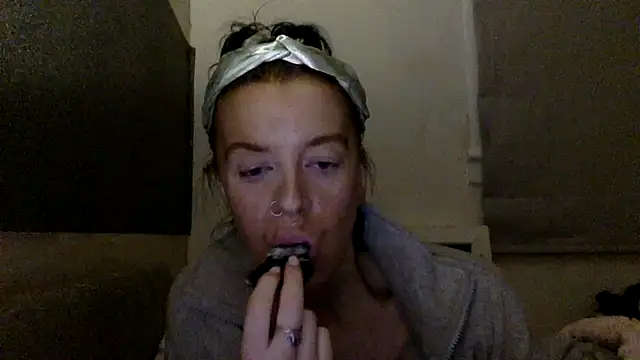 Snapshot of Bellababexox chatting on July 12, 2:56 am Bellababexox online show from July 12, 2:56 am