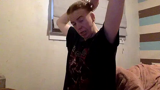 Bellababexox online show from April 3, 6:25 pm