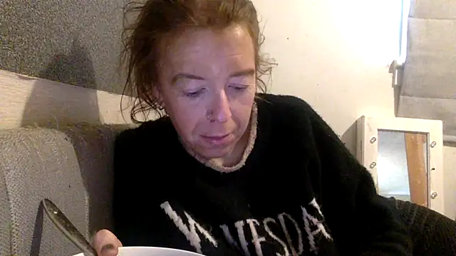 Bellababexox online show from May 1, 4:12 pm