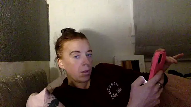 Snapshot of Bellababexox chatting on June 9, 4:13 am Bellababexox online show from June 9, 4:13 am