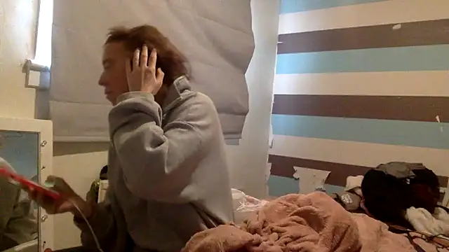 Snapshot of Bellababexox chatting on June 14, 3:57 pm Bellababexox online show from June 14, 3:57 pm