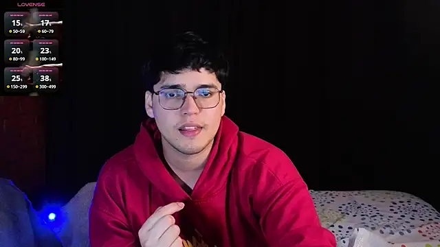 Snapshot of Danijungle chatting on November 9, 11:42 pm Danijungle online show from November 9, 11:42 pm