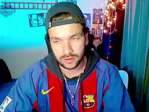 cortelioni massimo  online show from December 23, 1:05 am