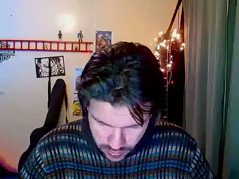 Snapshot of cortelioni_massimo_ chatting on November 25, 1:28 am cortelioni massimo online show from November 25, 1:28 am