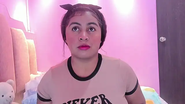 AndreaSweet2 online show from November 17, 8:02 pm