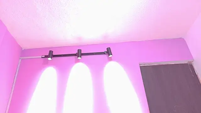 AndreaSweet2 online show from May 27, 7:43 pm