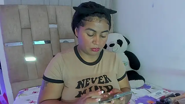 AndreaSweet2 online show from December 3, 7:46 pm