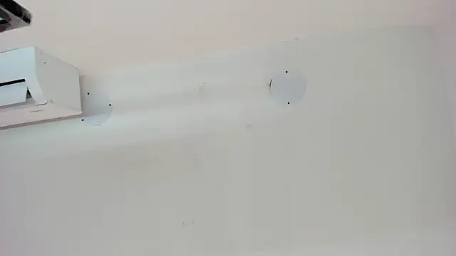 Snapshot of AndreaSweet2 chatting on February 10, 7:46 pm AndreaSweet2 online show from February 10, 7:46 pm