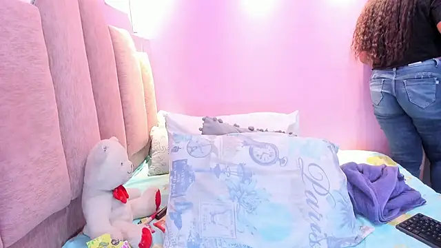 AndreaSweet2 online show from November 6, 8:02 pm