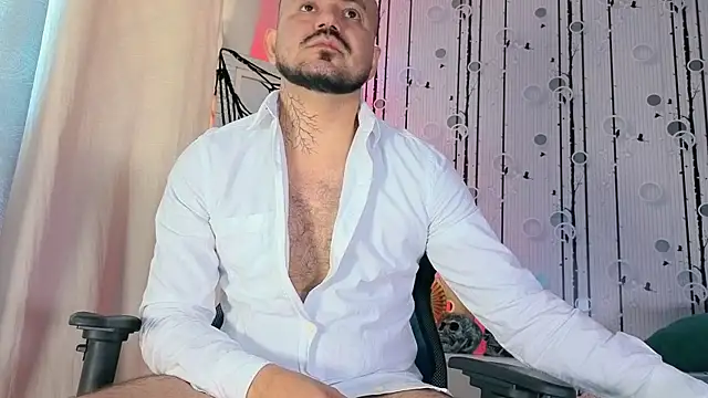 AlphaDrip online show from October 21, 12:15 pm