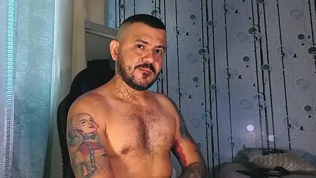 AlphaDrip online show from November 8, 12:09 pm