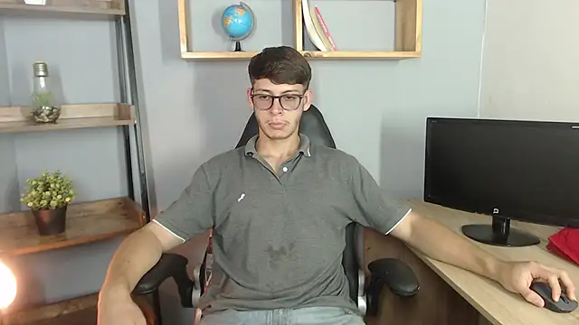 Stuart White online show from September 11, 6:08 pm