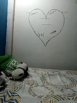 Snapshot of Geral_Yeraldyn09 chatting on October 14, 12:55 am Geral Yeraldyn09 online show from October 14, 12:55 am