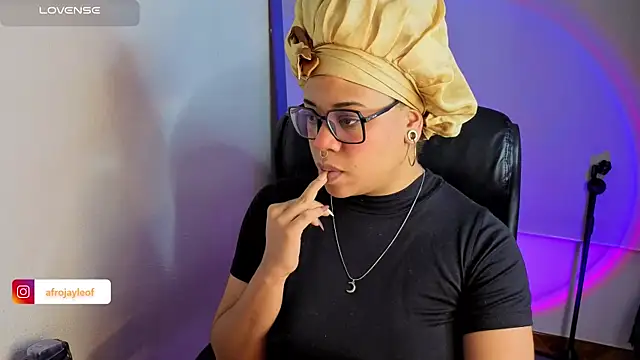 afro jayleof online show from September 30, 11:44 pm