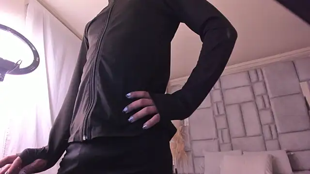 Snapshot of Dom_venena chatting on June 5, 2:16 am Dom venena online show from June 5, 2:16 am